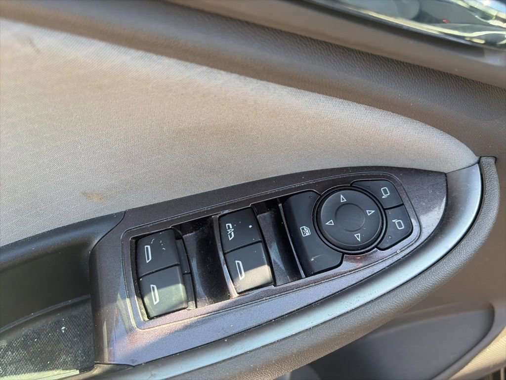 Used 2022 Chevrolet Malibu LT image 17