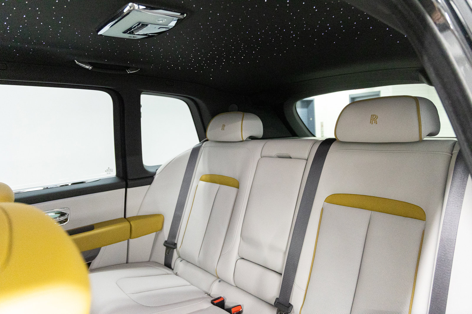 New 2026 Rolls-Royce Cullinan AWD/4WD image 25