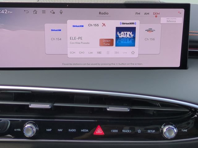 Certified 2026 Genesis GV70 2.5T Sport Prestige AWD/4WD image 17