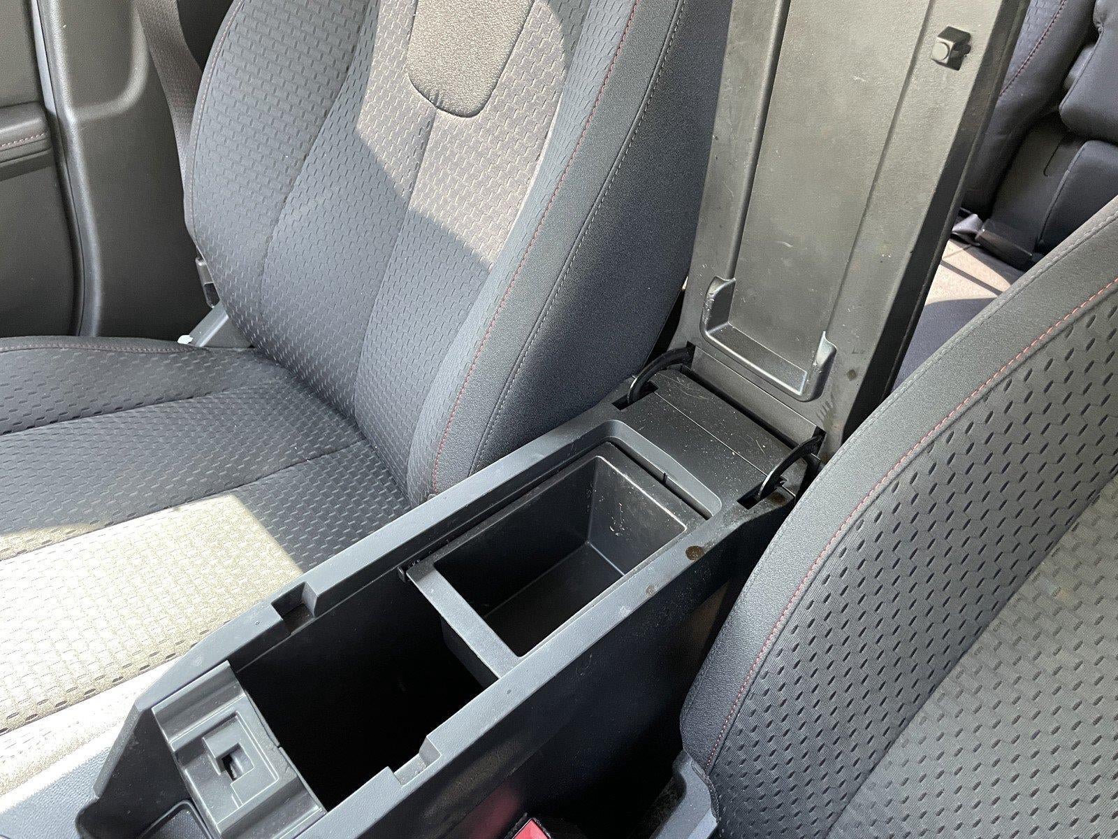Used 2011 GMC Terrain SLE FWD image 29