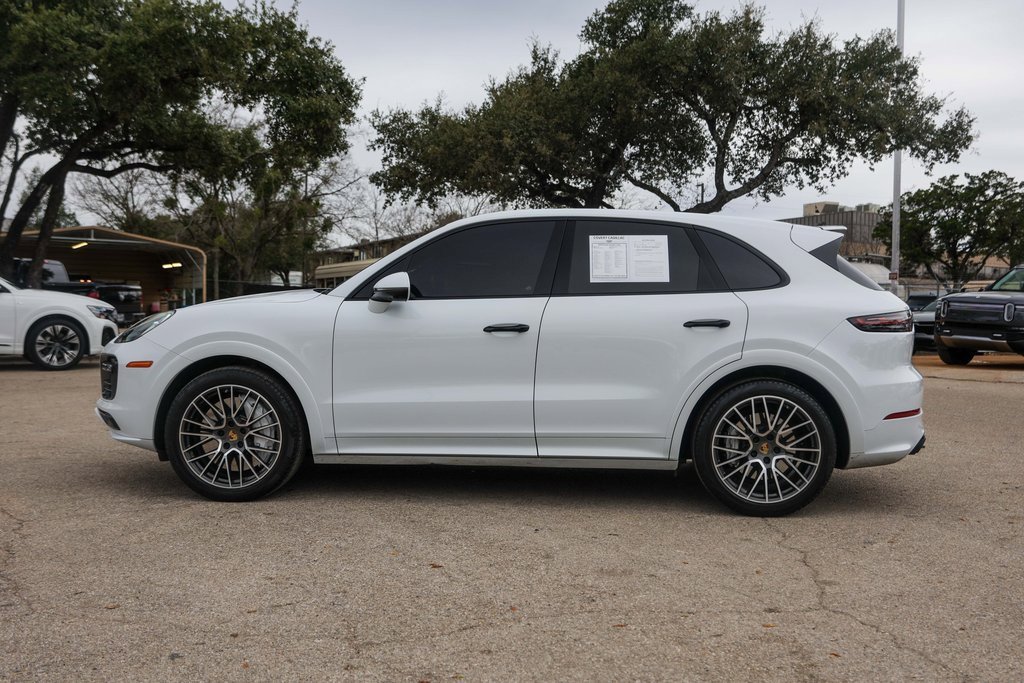 Used 2020 Porsche Cayenne Turbo w/ Assistance Package image 2