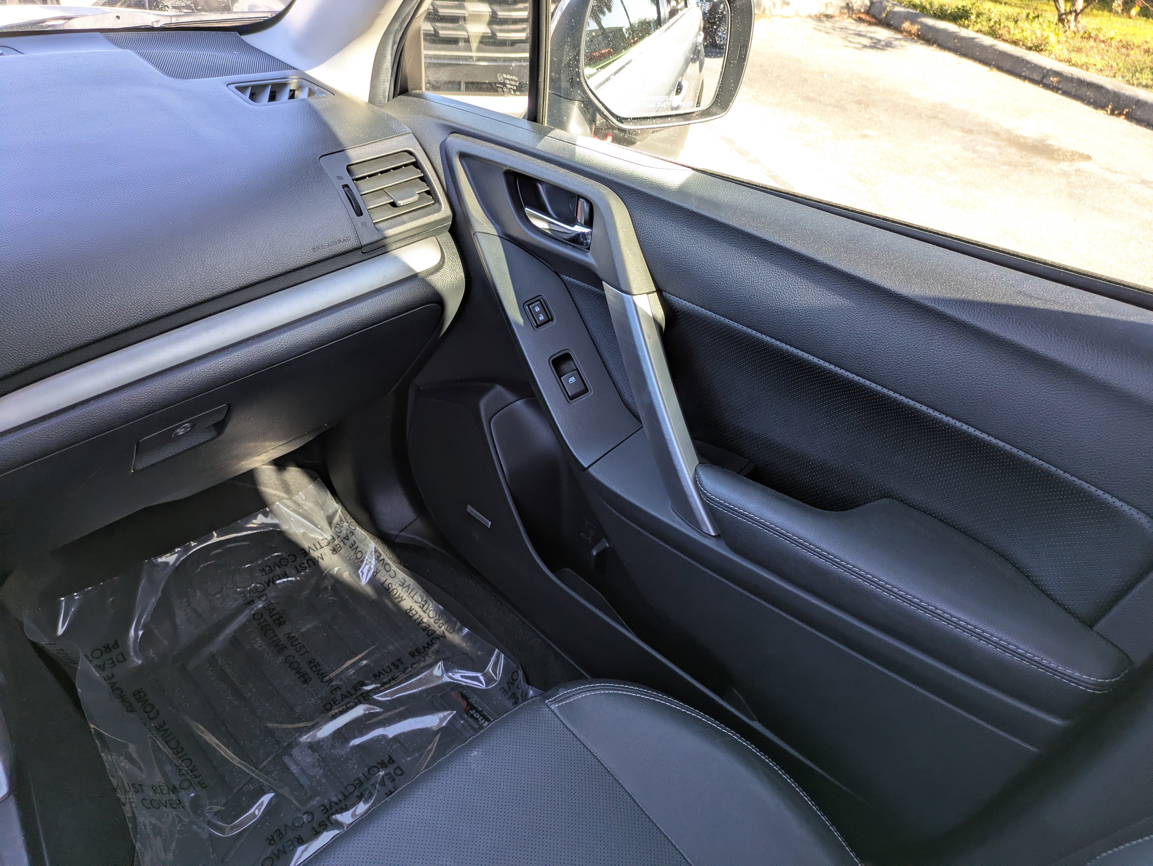 Used 2015 Subaru Forester 2.0XT Touring w/ Eyesight & Navigation System image 18