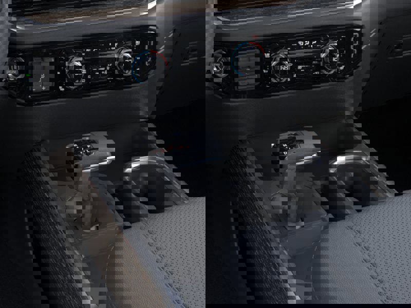 New 2024 GMC Sierra 1500 SLT w/ SLT Premium Package image 60