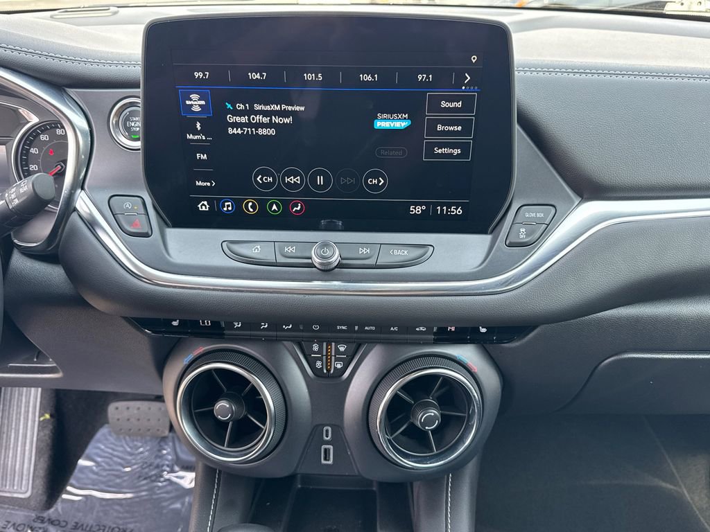Used 2024 Chevrolet Blazer LT w/ Sound & Technology Package image 30