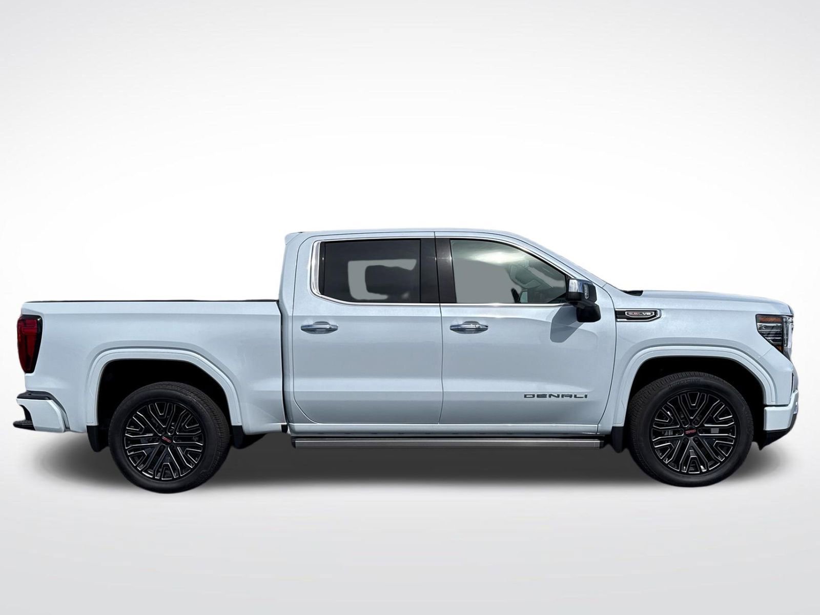 New 2026 GMC Sierra 1500 Denali image 8