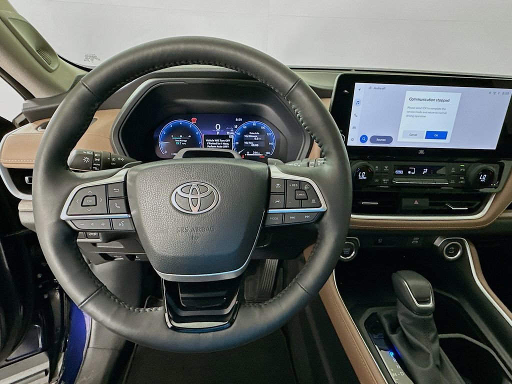 Certified 2026 Toyota Grand Highlander Platinum image 11