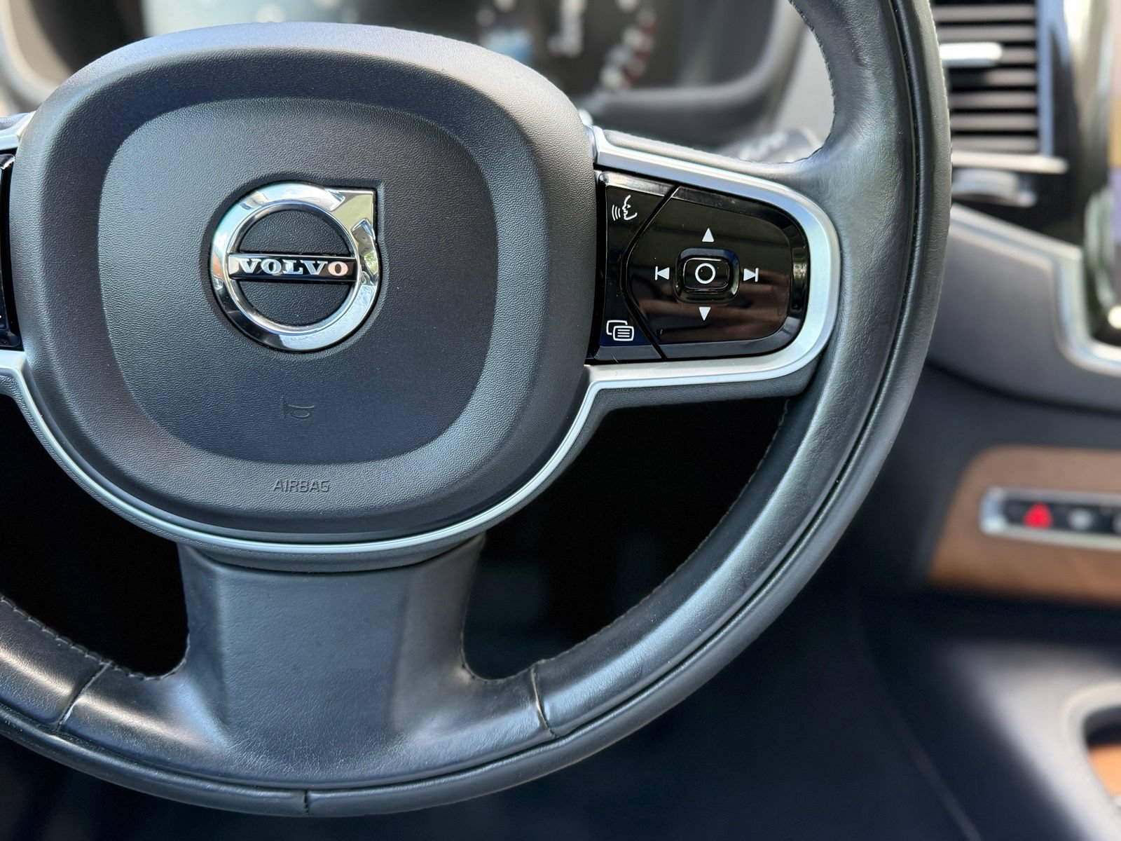 Used 2019 Volvo XC90 T6 Inscription w/ Advanced Package AWD/4WD image 27