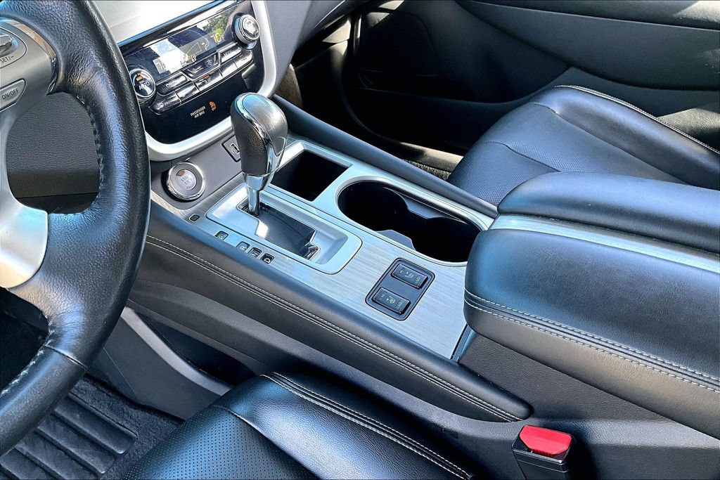 Used 2018 Nissan Murano S AWD/4WD image 18