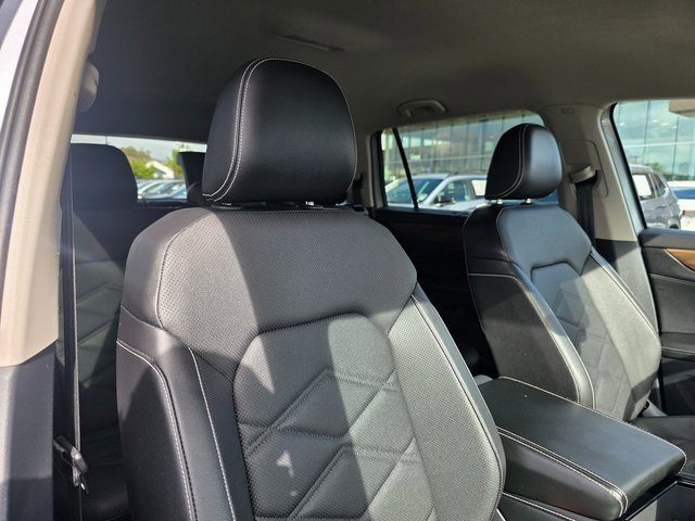 Used 2024 Volkswagen Atlas SE image 11
