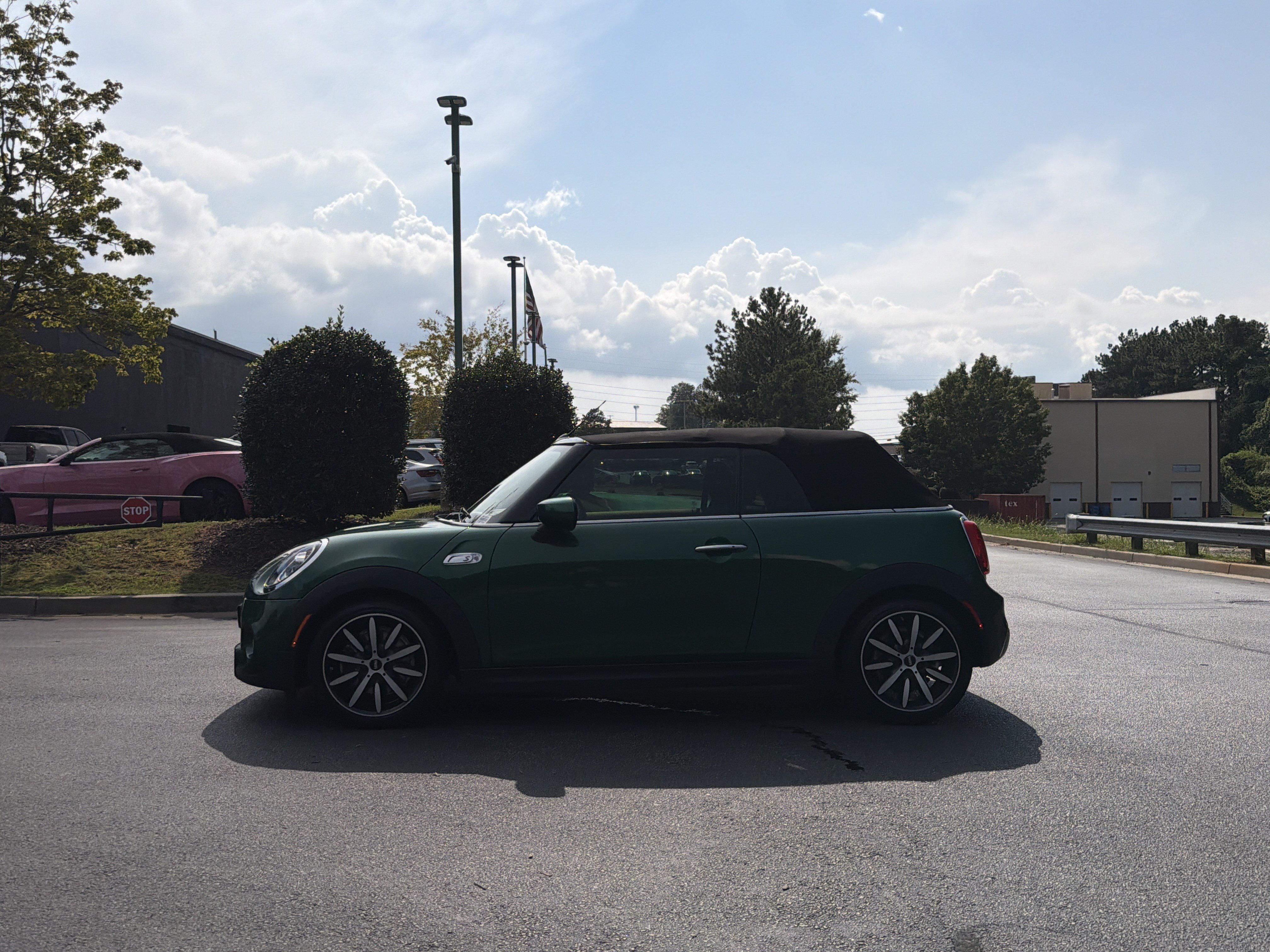 Used 2021 MINI Cooper S w/ 6.5" Touchscreen Package FWD image 20