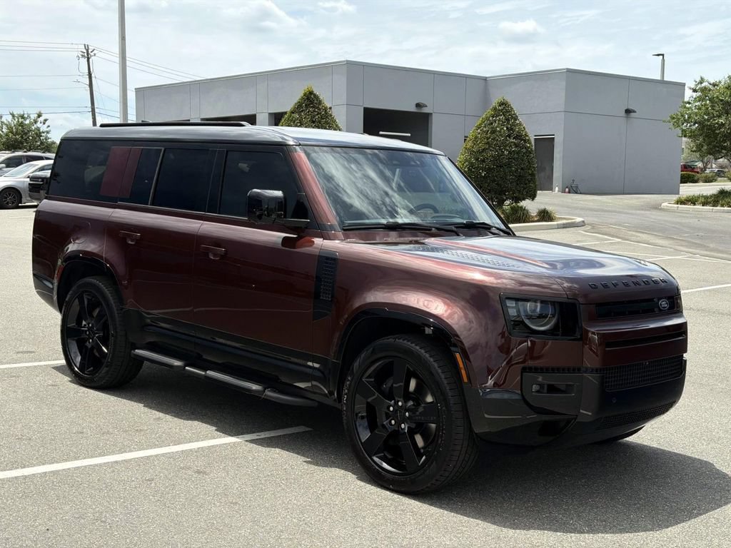 New 2026 Land Rover Defender 130 X-Dynamic SE AWD/4WD image 6
