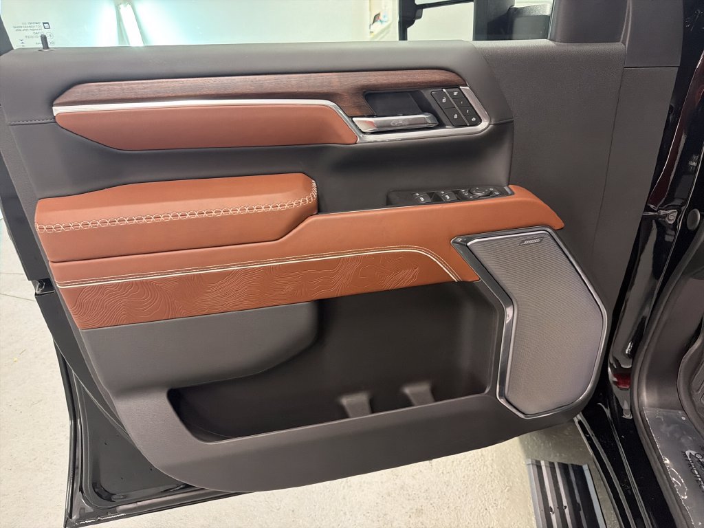 New 2026 GMC Sierra 3500 Denali Ultimate AWD/4WD image 11