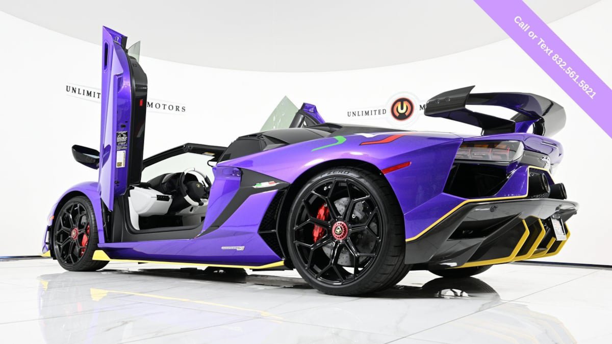 Used 2021 Lamborghini Aventador SVJ AWD/4WD image 21
