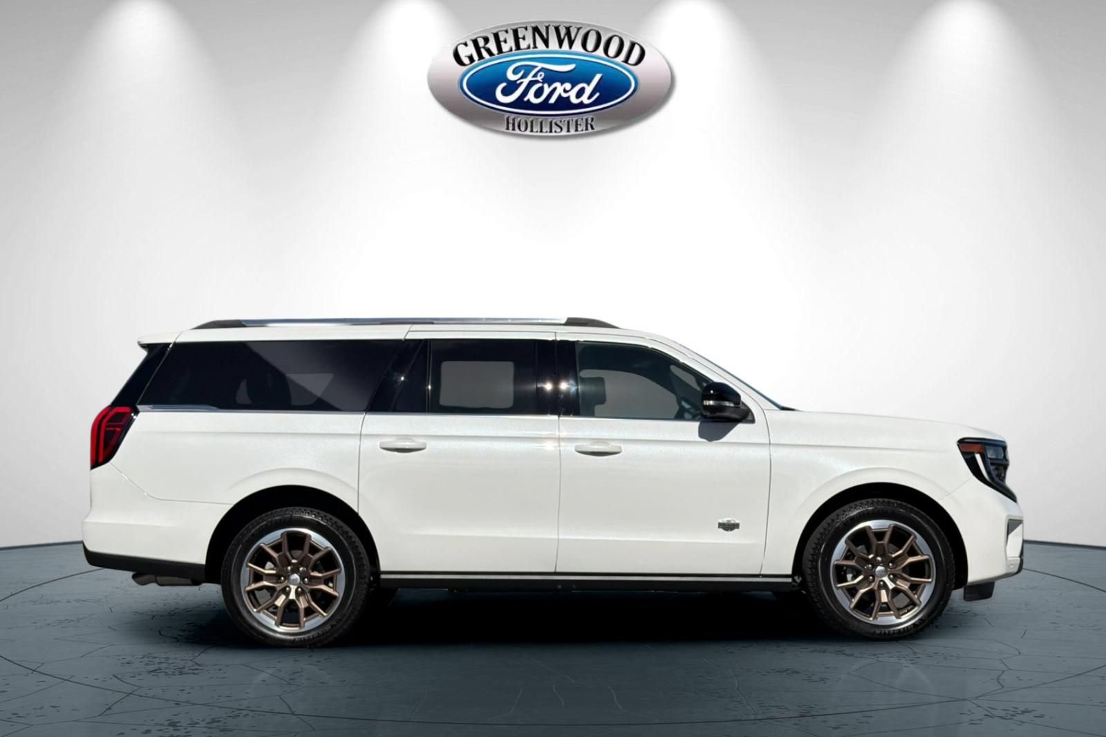 New 2027 Ford Expedition Max King Ranch AWD/4WD image 3