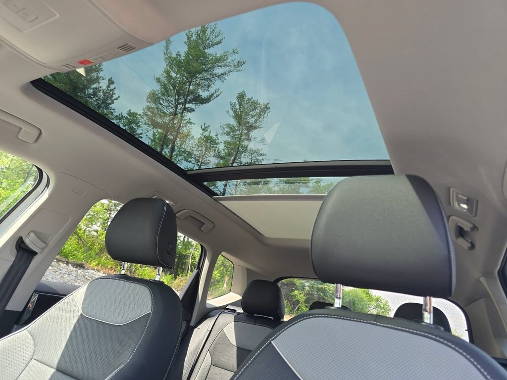 Certified 2024 Volkswagen Taos SEL AWD/4WD video 3