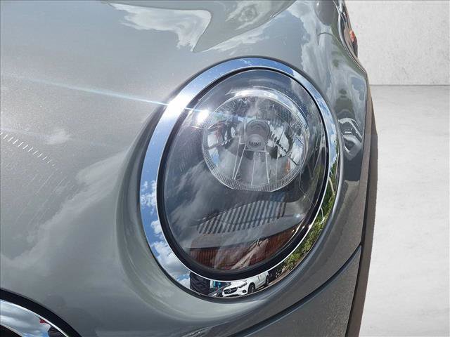 Used 2019 MINI Cooper Convertible w/ Signature Upholstery Package image 7