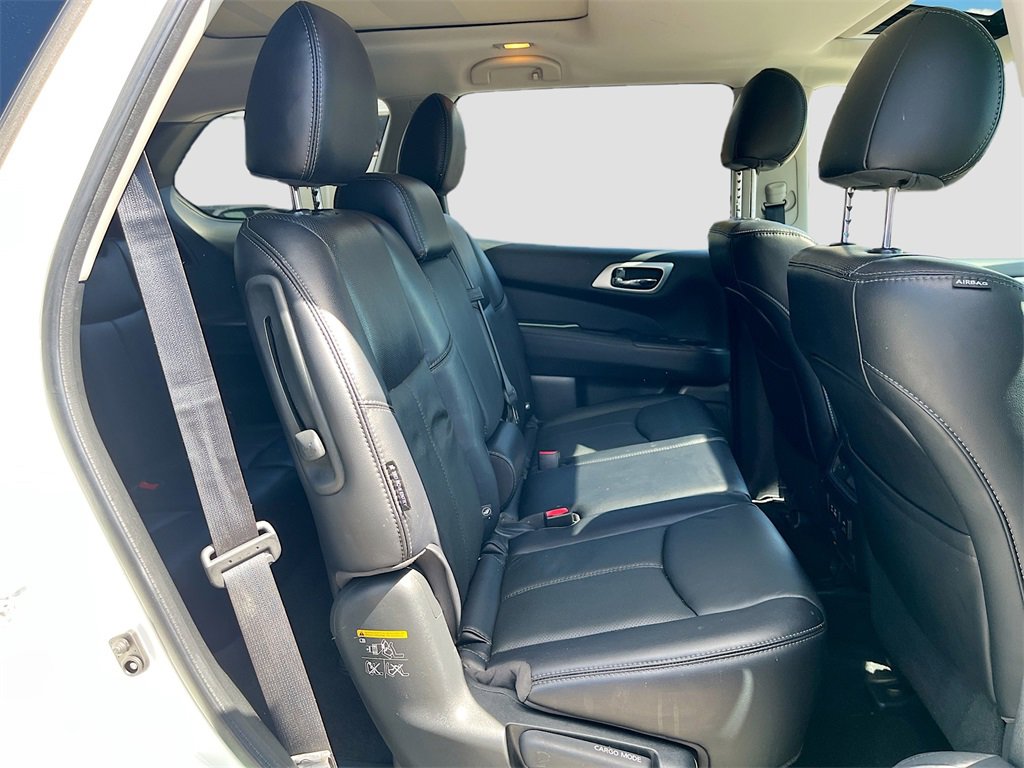 Certified 2020 Nissan Pathfinder Platinum image 29