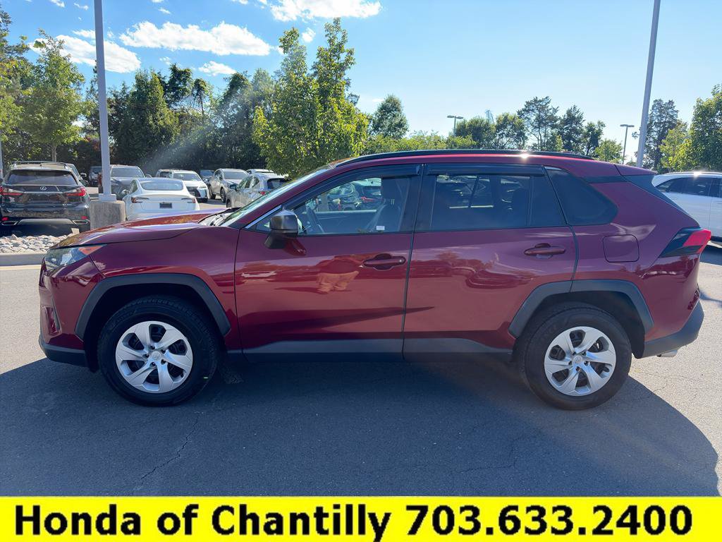 Used 2021 Toyota RAV4 LE AWD/4WD image 37