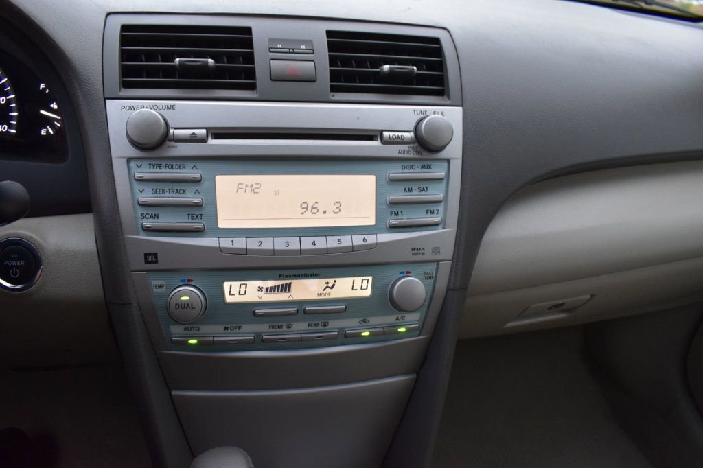 Used 2009 Toyota Camry Hybrid image 31