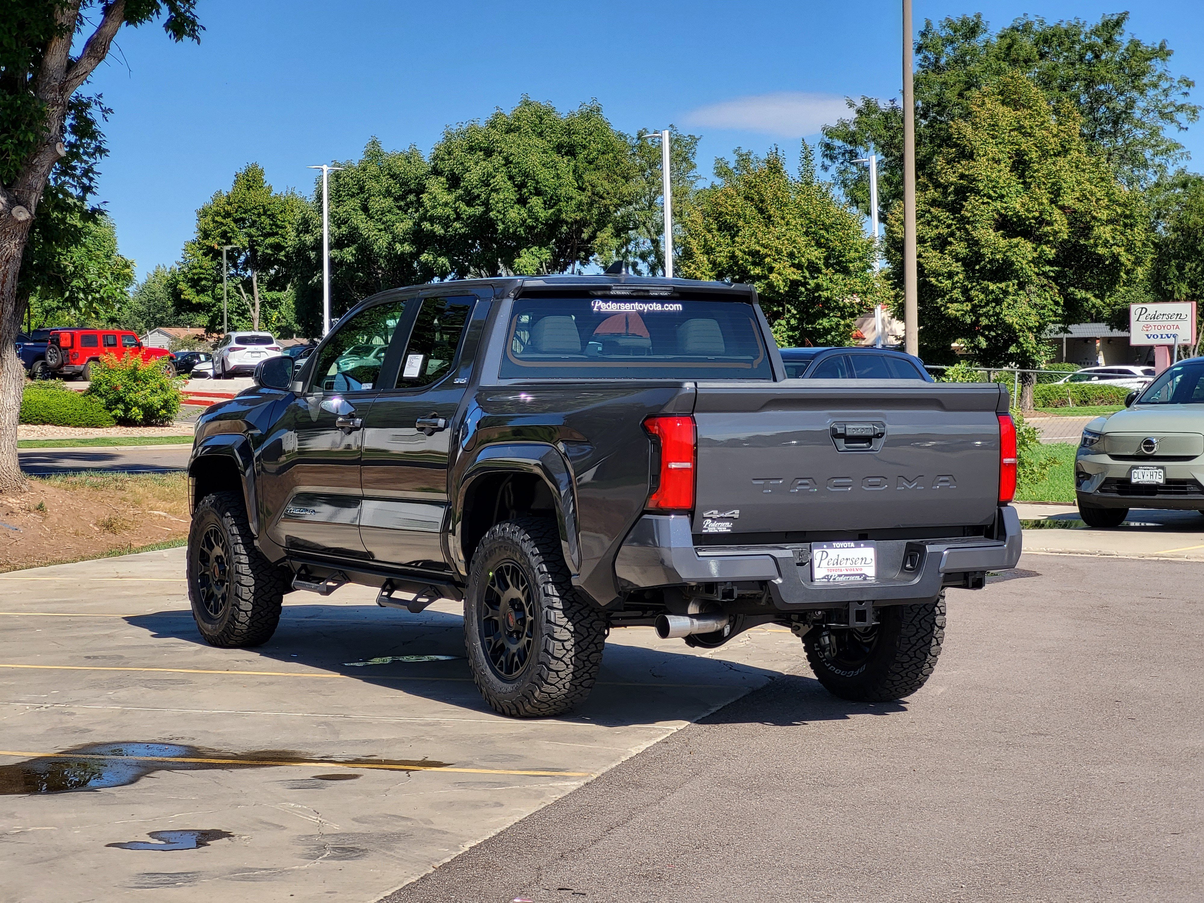 New 2026 Toyota Tacoma SR5 AWD/4WD image 4