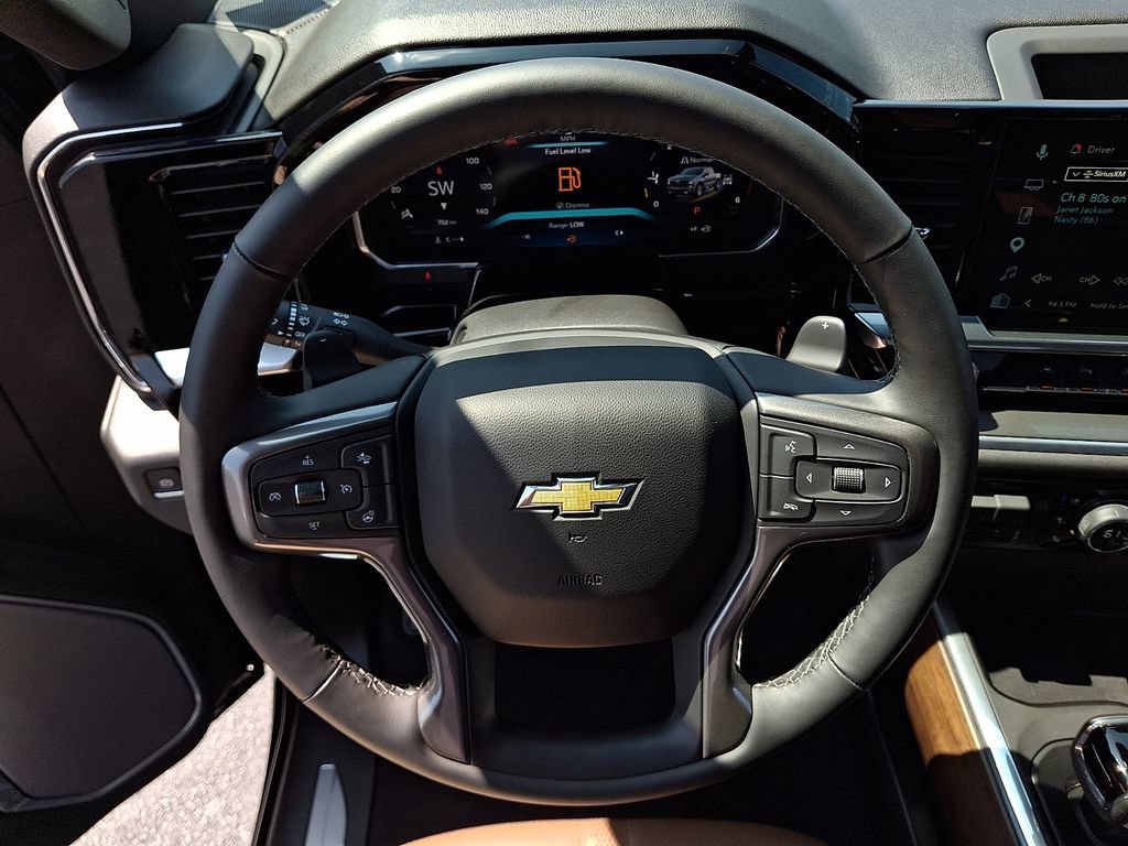 Used 2026 Chevrolet Silverado 1500 High Country w/ High Country Premium Package AWD/4WD image 19