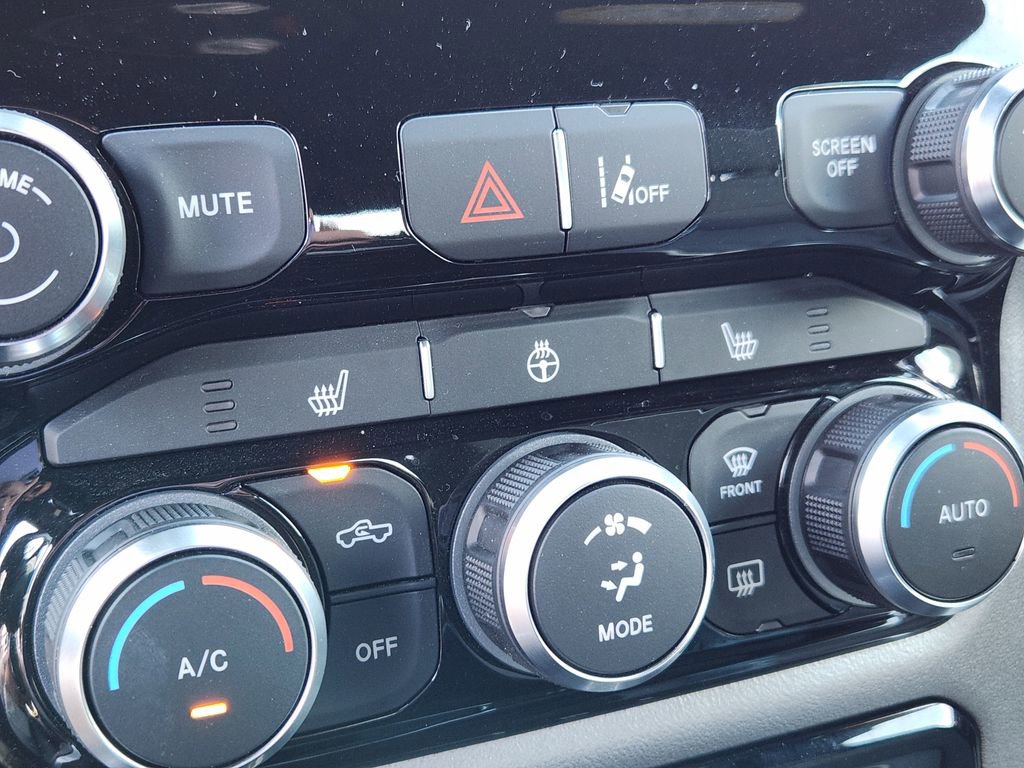 Certified 2023 RAM 1500 Big Horn image 25
