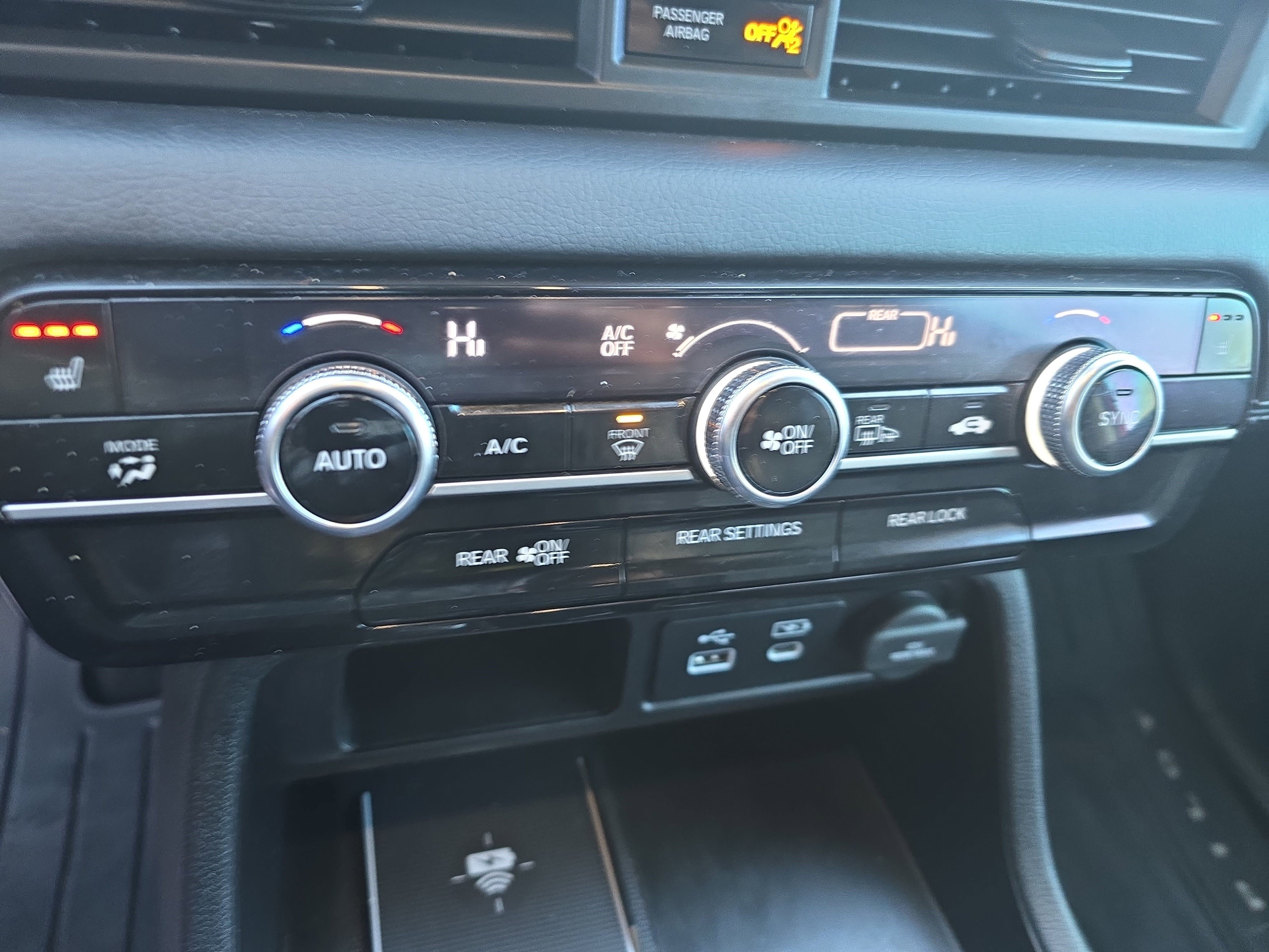 Used 2024 Honda Pilot Touring image 23