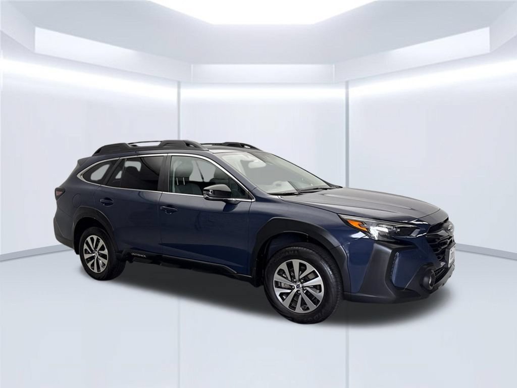Used 2025 Subaru Outback Premium AWD/4WD image 10
