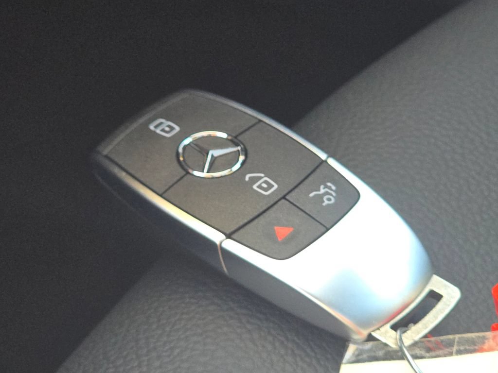 New 2026 Mercedes-Benz GLA 250 4MATIC image 37