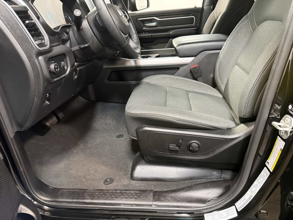 Used 2023 RAM 1500 Big Horn AWD/4WD image 56