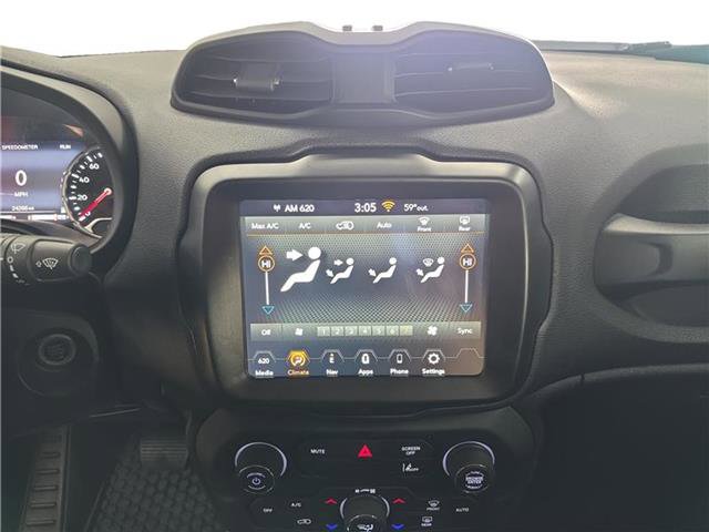 Used 2023 Jeep Renegade Latitude image 10