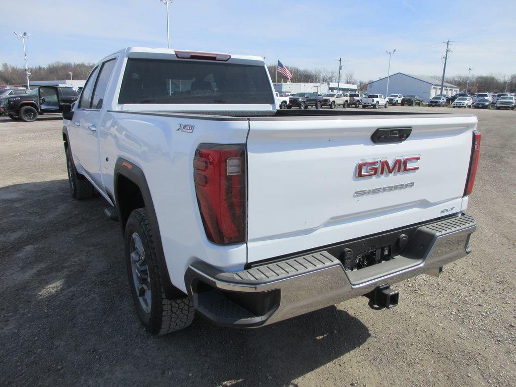 New 2026 GMC Sierra 2500 SLT image 9