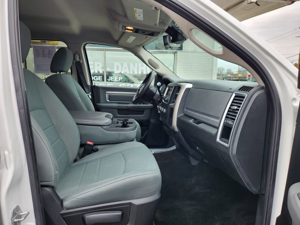 Used 2016 RAM 2500 SLT AWD/4WD image 10