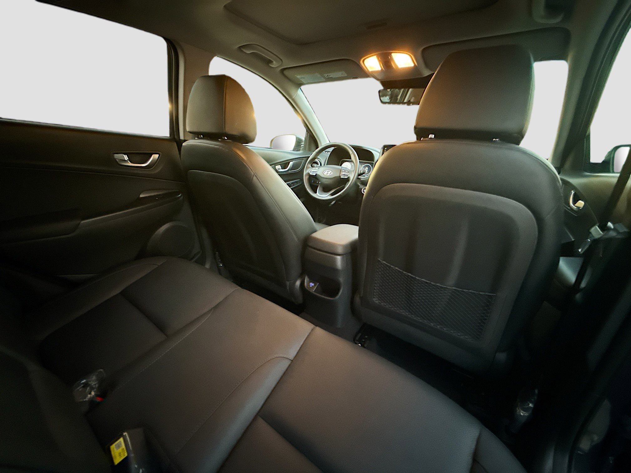 Used 2023 Hyundai Kona Limited w/ Cargo Package image 28