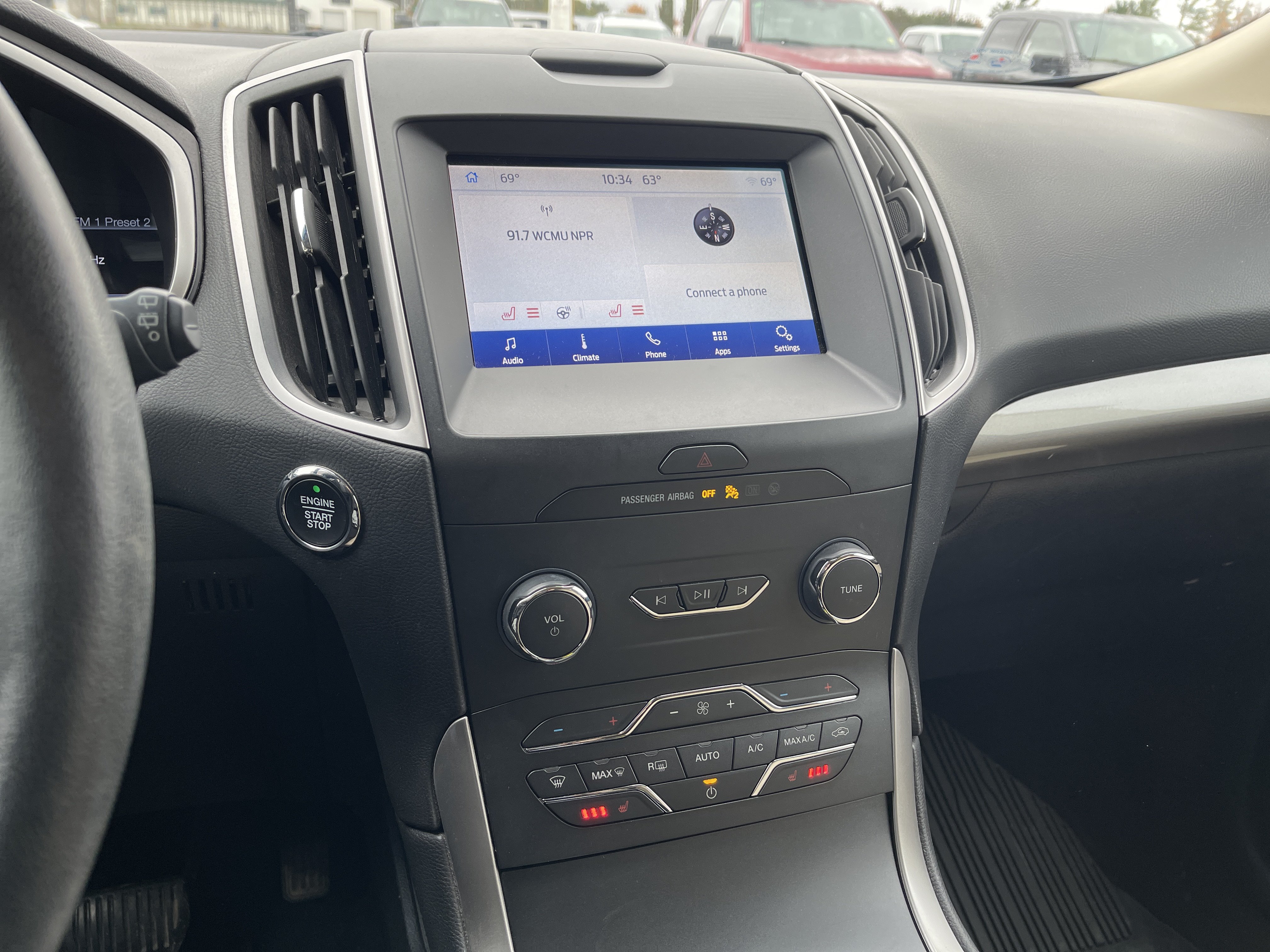 Used 2019 Ford Edge SEL w/ Equipment Group 201A AWD/4WD image 16