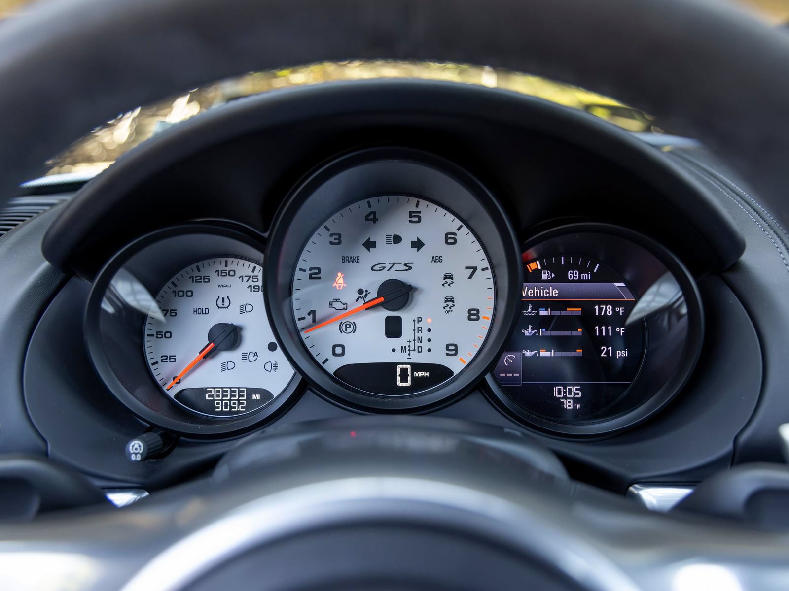 Certified 2015 Porsche Boxster GTS RWD image 46