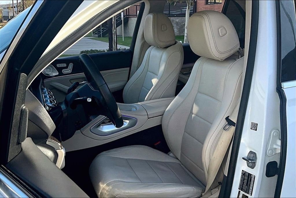 Used 2020 Mercedes-Benz GLE 350 w/ Premium Package image 32