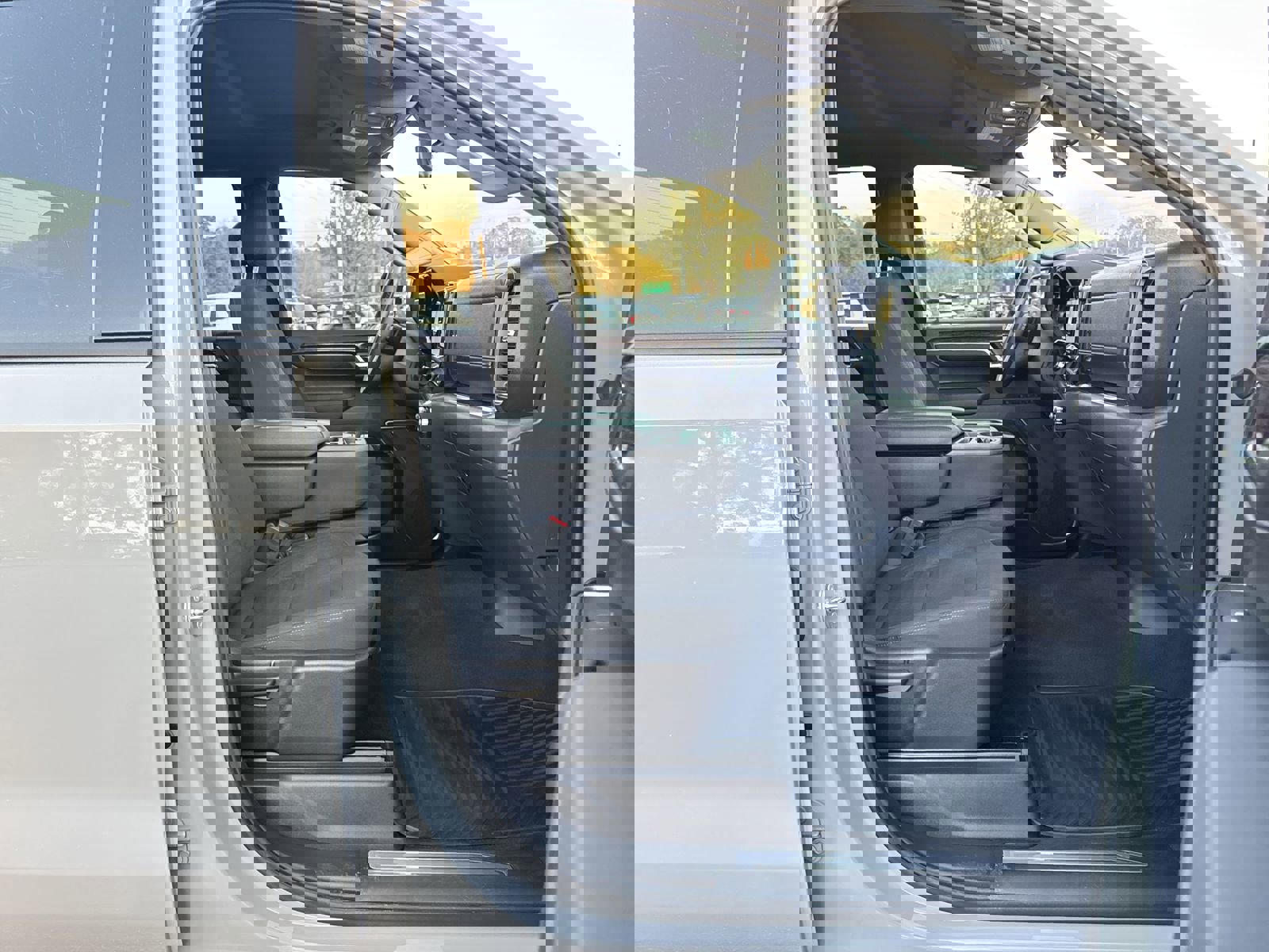 Used 2024 GMC Sierra 1500 Elevation image 32