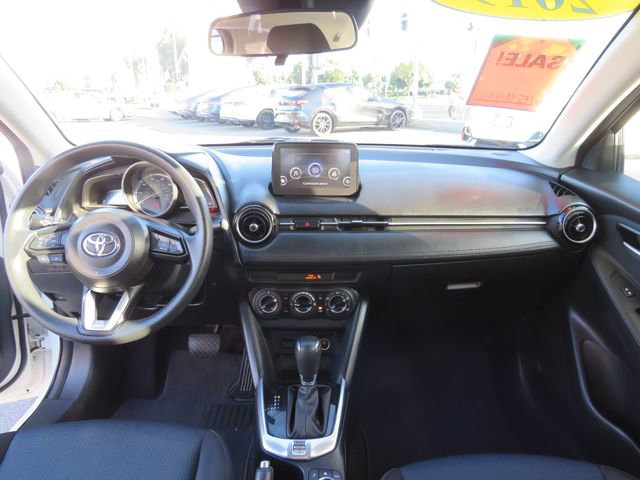Used 2019 Toyota Yaris LE FWD image 19