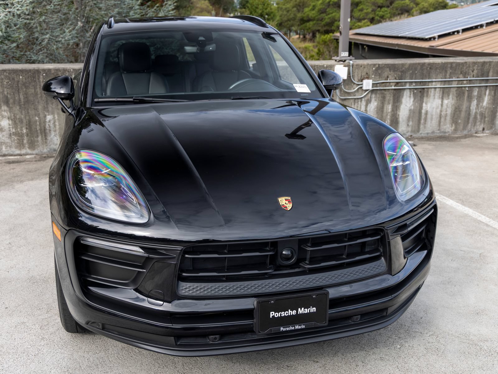 Certified 2023 Porsche Macan AWD/4WD image 16
