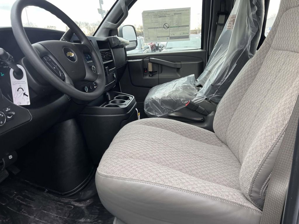 New 2025 Chevrolet Express 2500 w/ Driver Convenience Package image 16