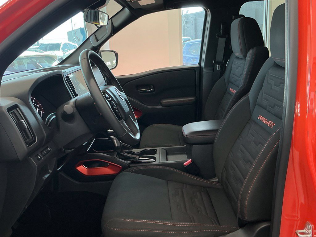 Used 2025 Nissan Frontier PRO-4X w/ Interior Protection Package AWD/4WD image 19
