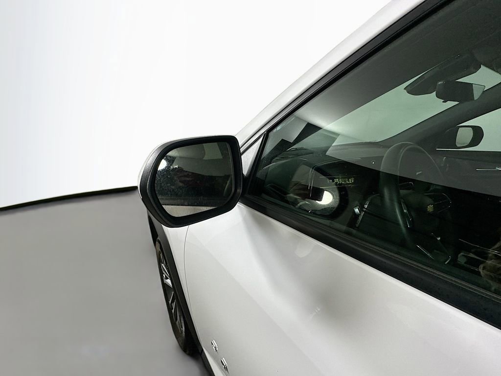 Used 2025 Chevrolet Equinox LT image 38