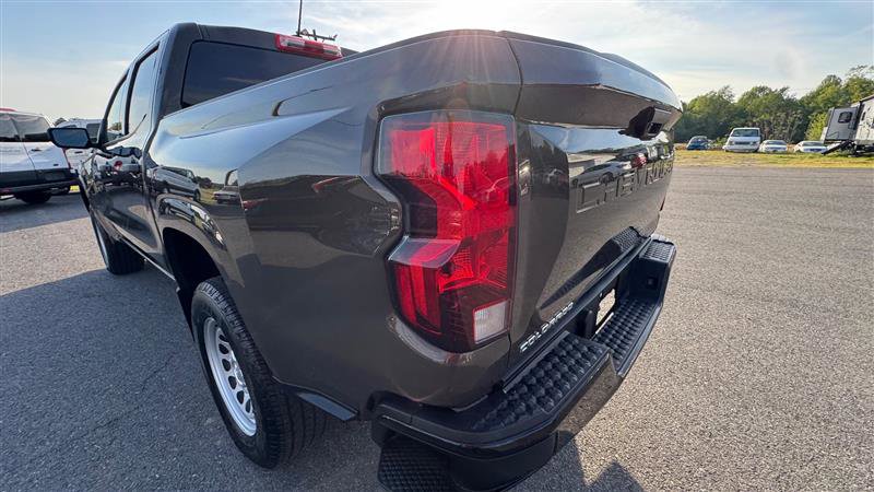 Used 2023 Chevrolet Colorado W/T RWD image 21