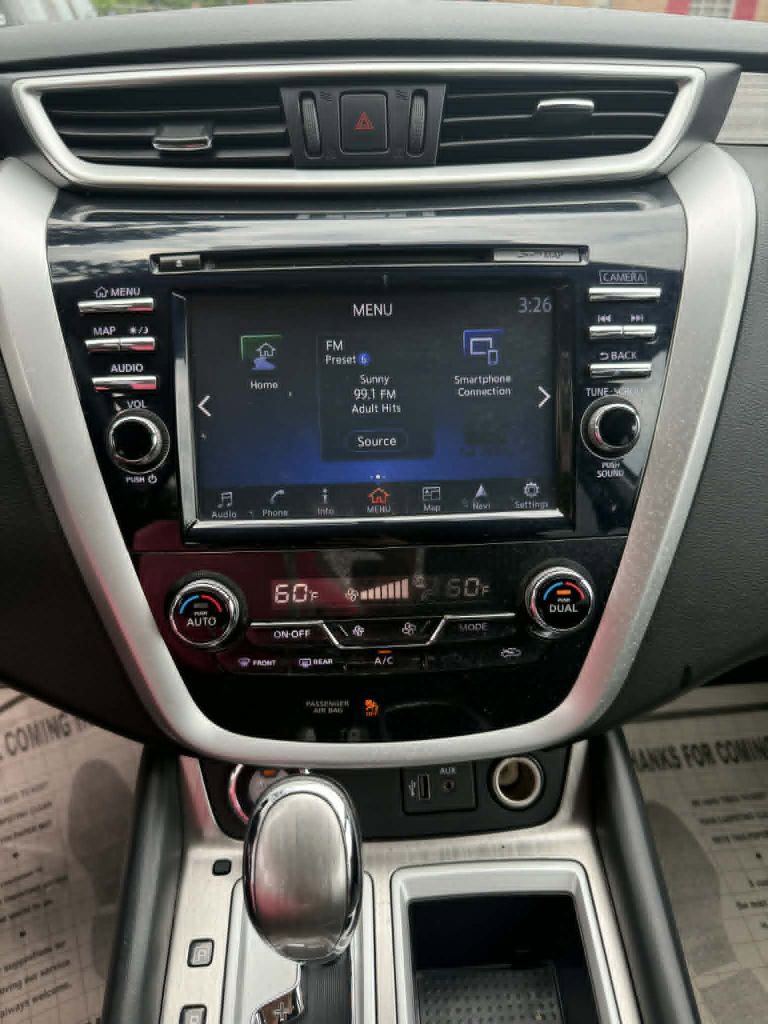 Used 2018 Nissan Murano SV FWD image 22