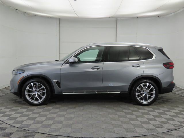 Used 2025 BMW X5 xDrive40i image 8