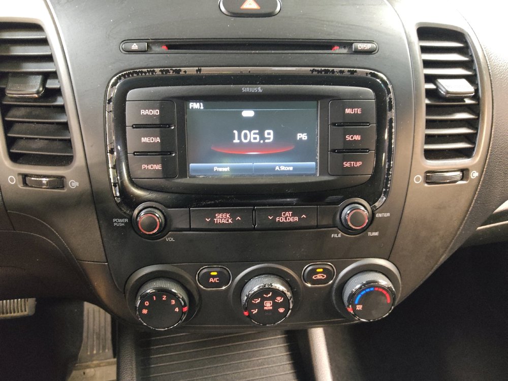 Used 2017 Kia Forte LX w/ LX Popular Package image 25