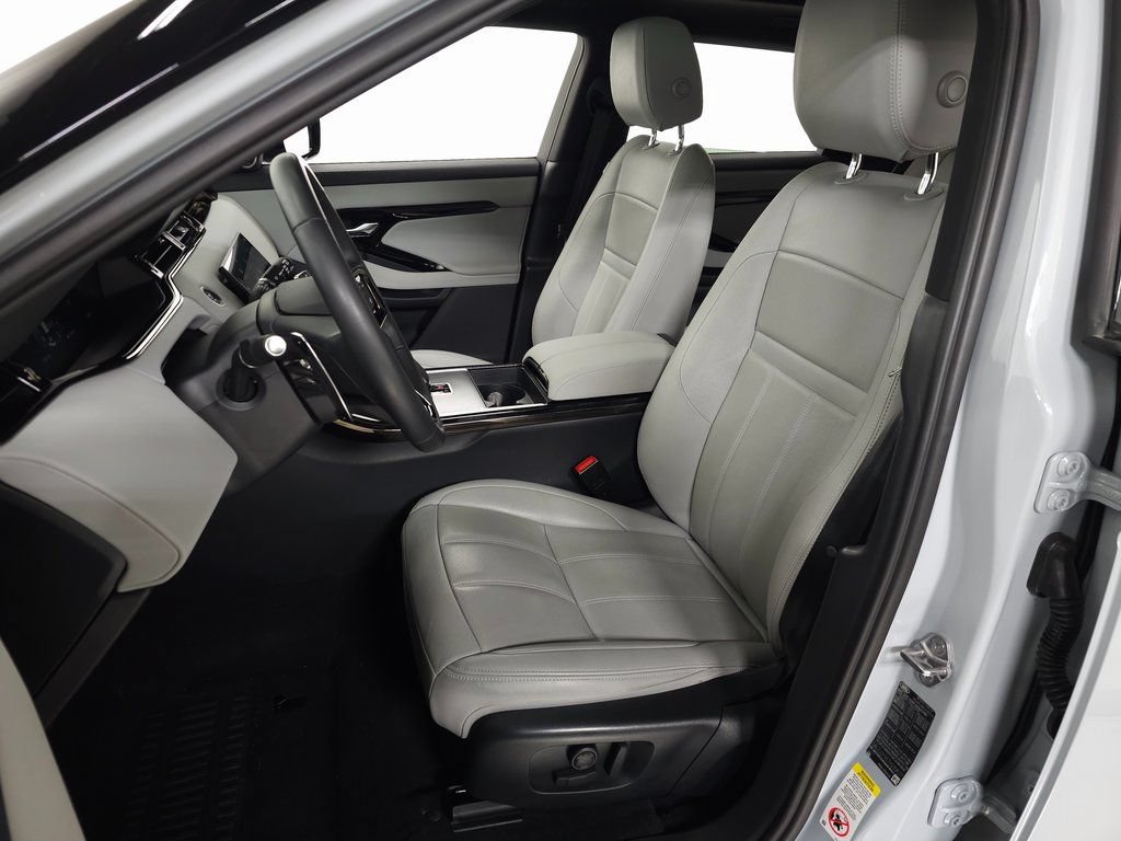 Certified 2026 Land Rover Range Rover Evoque S AWD/4WD image 18