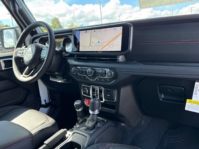 New 2026 Jeep Wrangler Unlimited Rubicon AWD/4WD image 24
