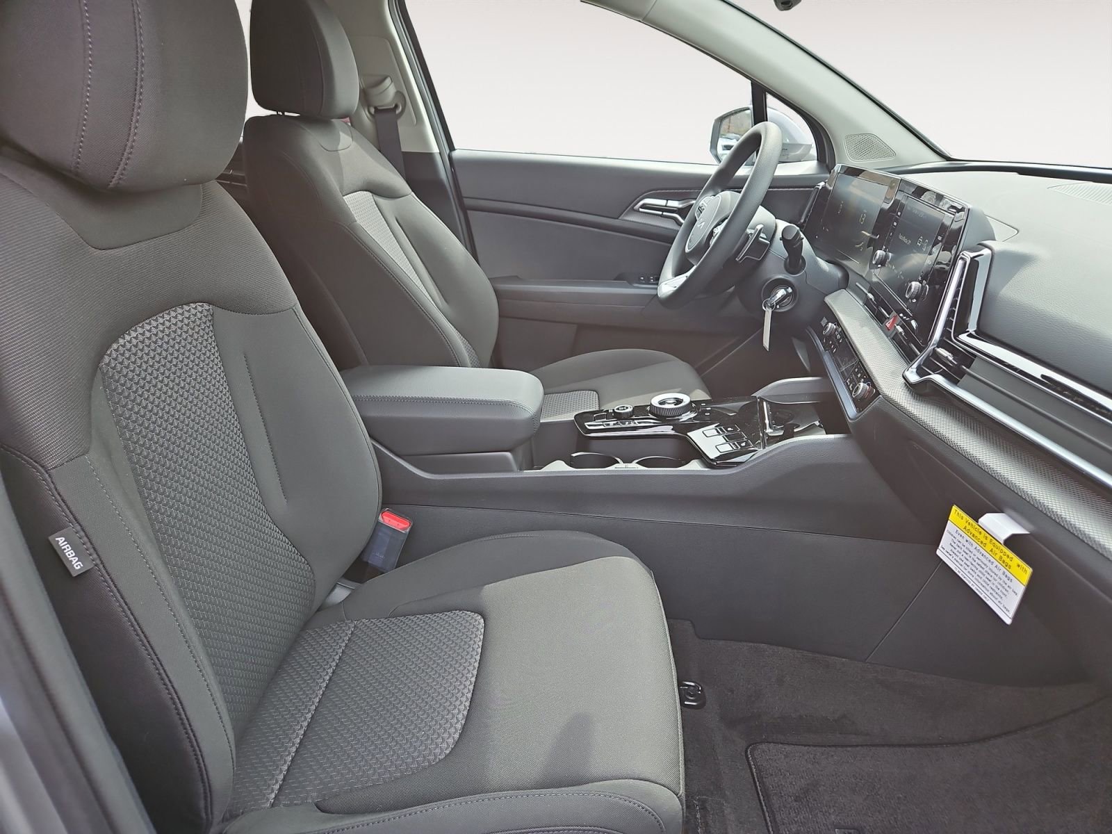 Used 2025 Kia Sportage LX image 15